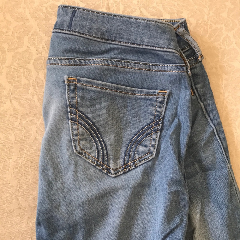 Hollister skinny jeans!